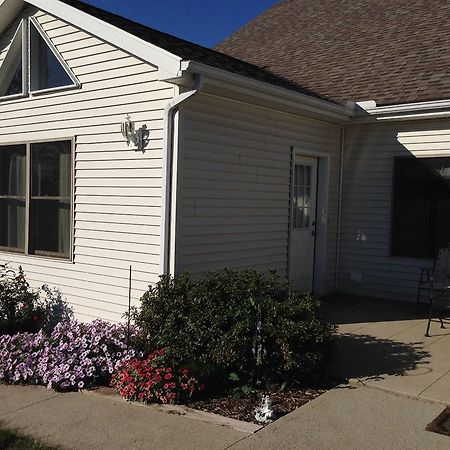 Pleasant Grove Farm Llc Hotel Lyons Exterior foto